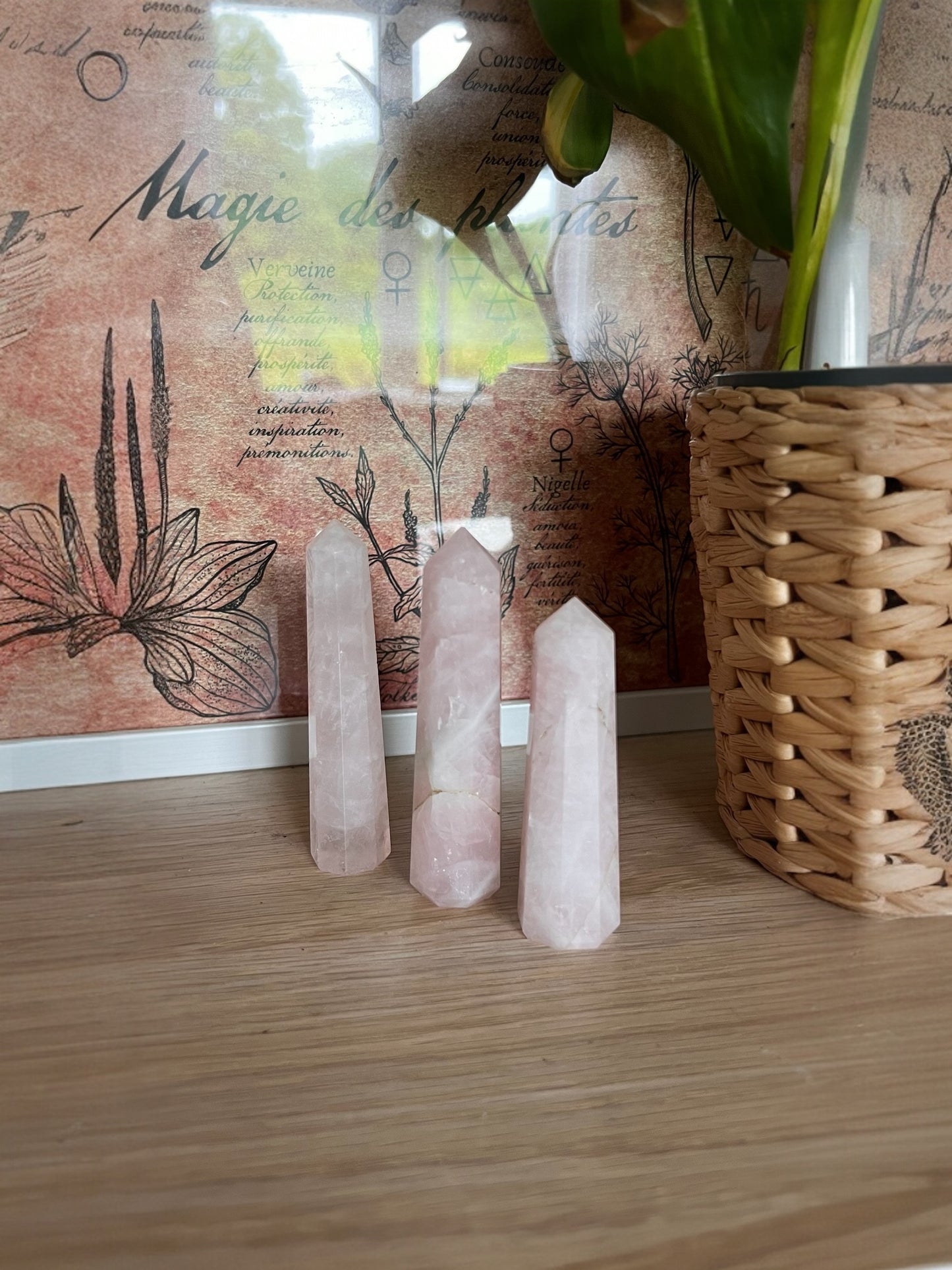 Obélisque de quartz rose