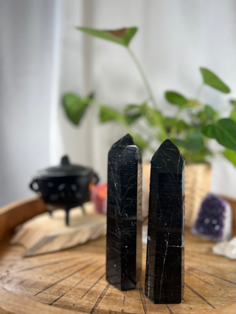 Obélisque Tourmaline Noir