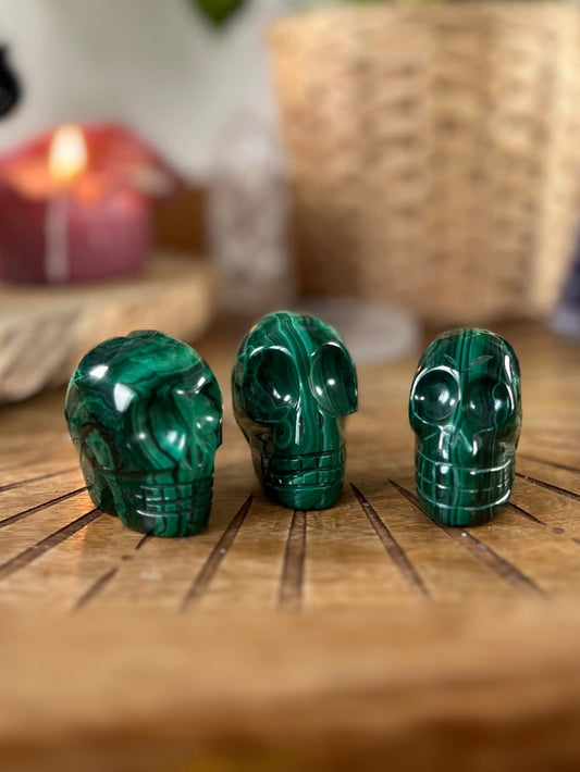 Crâne de cristal en Malachite